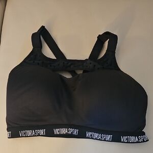 Black Sports Bra